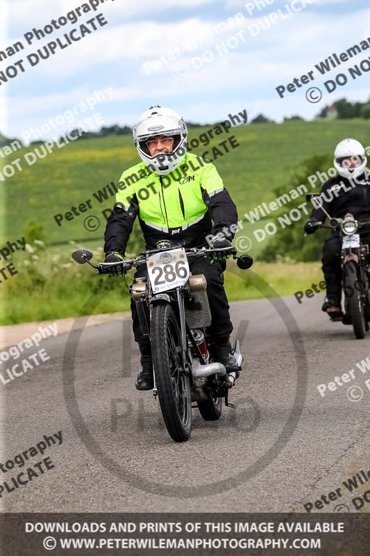 Vintage motorcycle club;eventdigitalimages;no limits trackdays;peter wileman photography;vintage motocycles;vmcc banbury run photographs